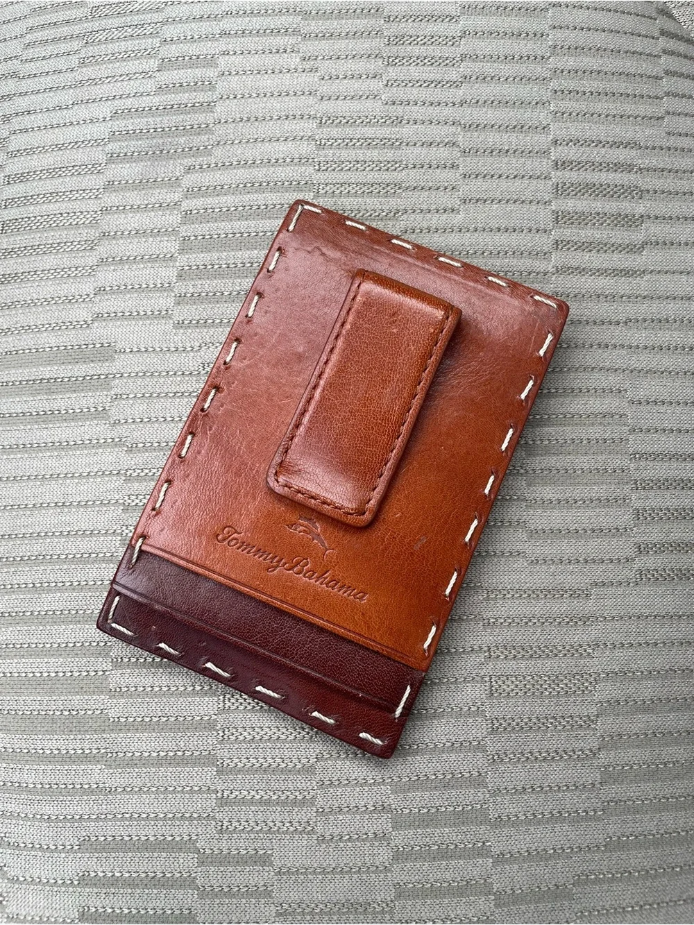 Tommy Bahama Genuine Italian Brown Leather Slim Wallet Card Holder with Clip